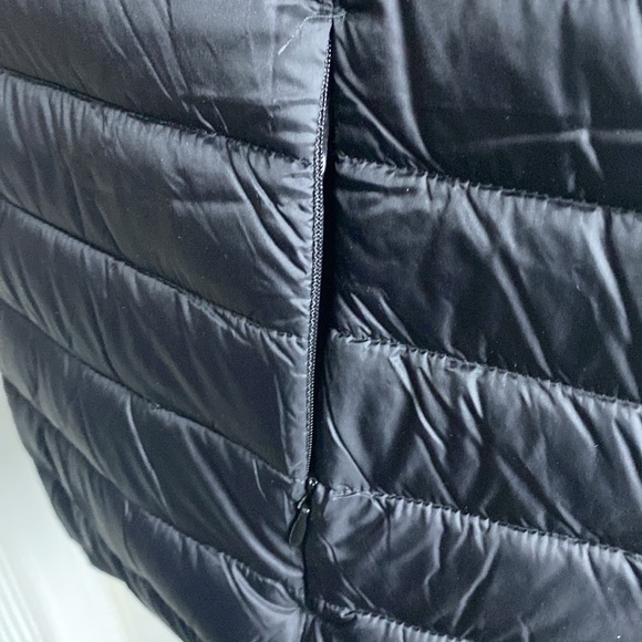Attention Men’s Ultra Light Down Black Puffer Vest sz XL NWT - Picture 5 of 8